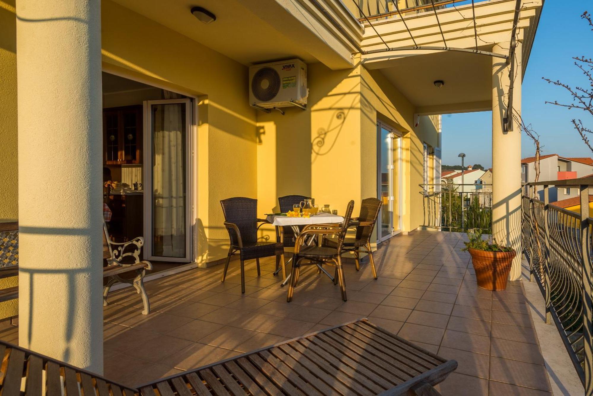 PUY Apartment Majoran מראה חיצוני תמונה