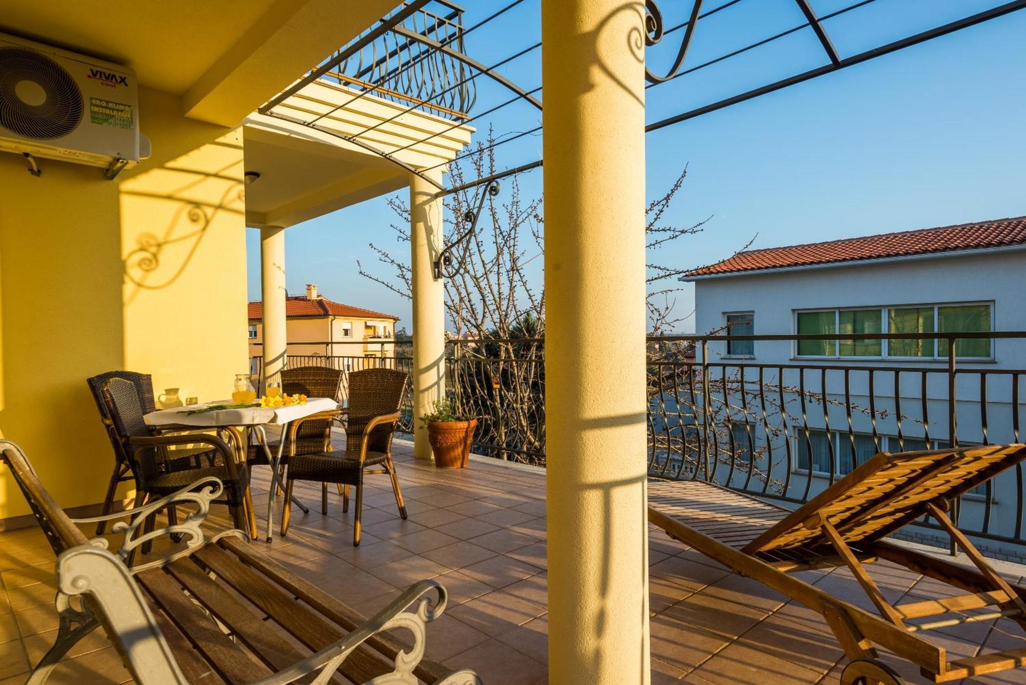 PUY Apartment Majoran מראה חיצוני תמונה